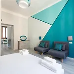Guesthost - Turquoise Mini Flat Near Fs Apartman Milánó