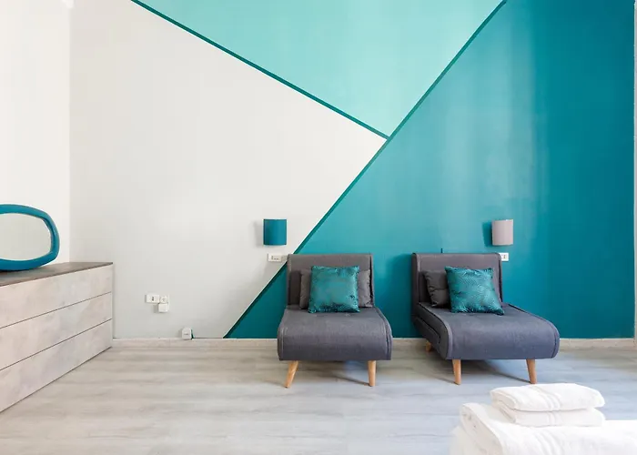 Guesthost - Turquoise Mini Flat Near Fs Apartment